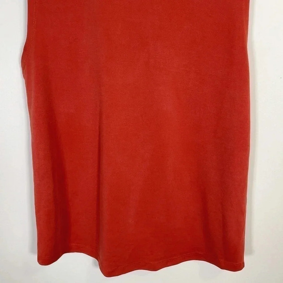 FRANK AND OAK| ESSENTIAL TANK TOP IN BRICK COLOR - Picture 4 of 10